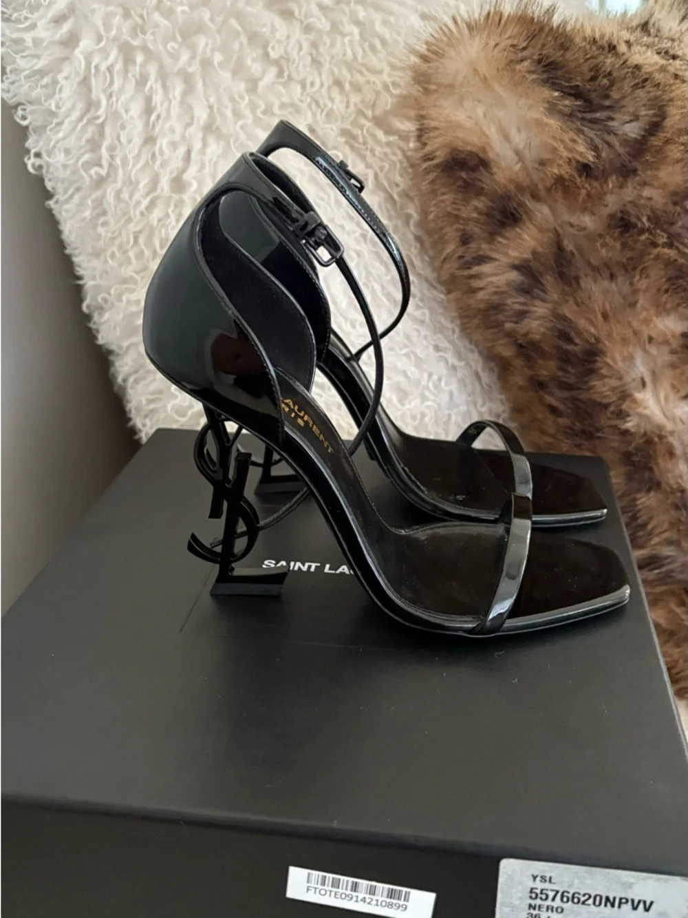 Saint Laurent Black Patent Leather Strappy Sandals with Logo Heel - Picture 4 of 5